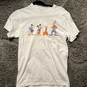 Disney white Tshirt - Mickey, Donald, Pluto, & Goofy